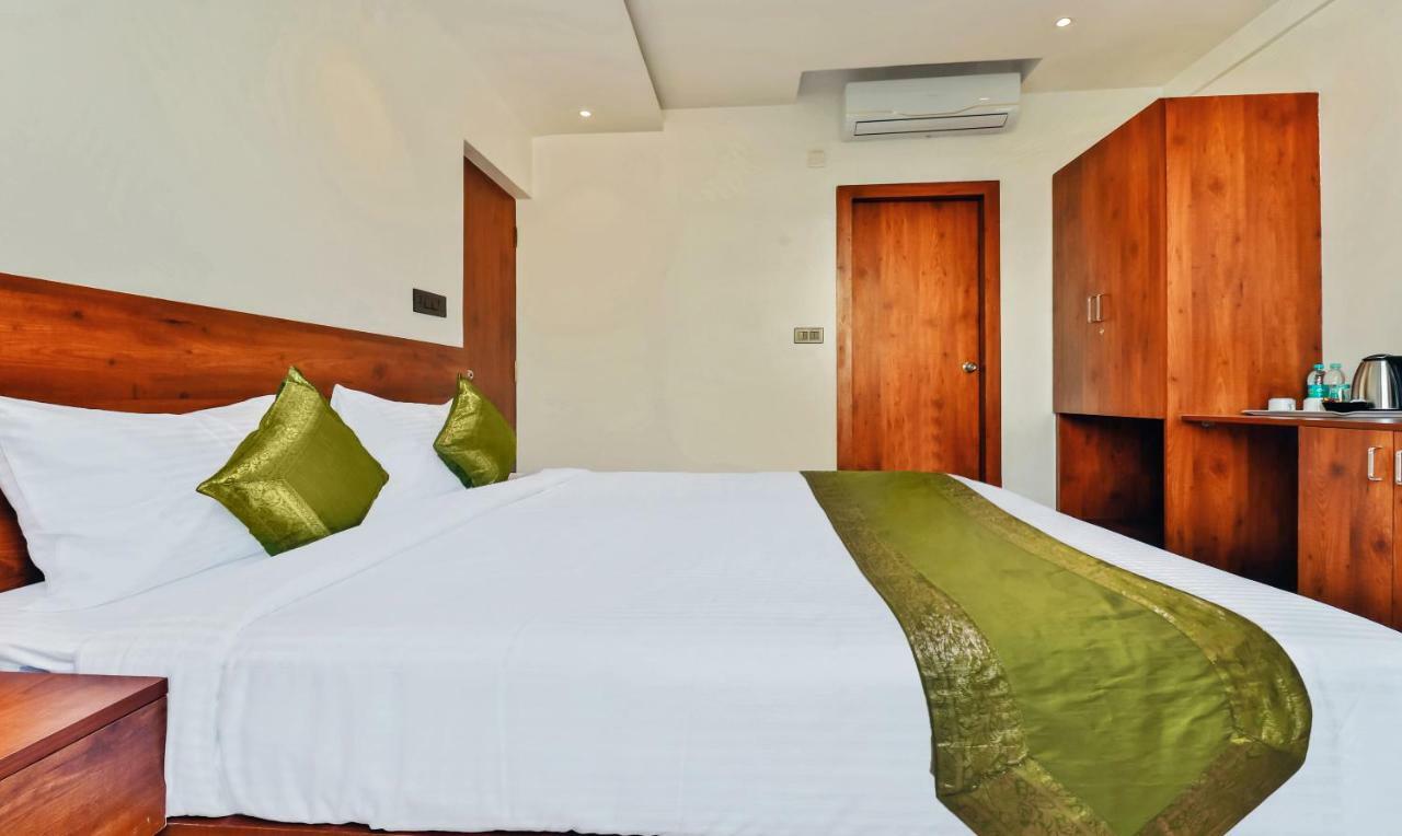 Treebo Blu Orchid Hotel Bangalore Exterior photo
